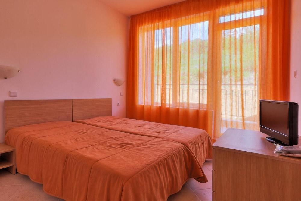 Sunset Kosharitsa Otel Dış mekan fotoğraf